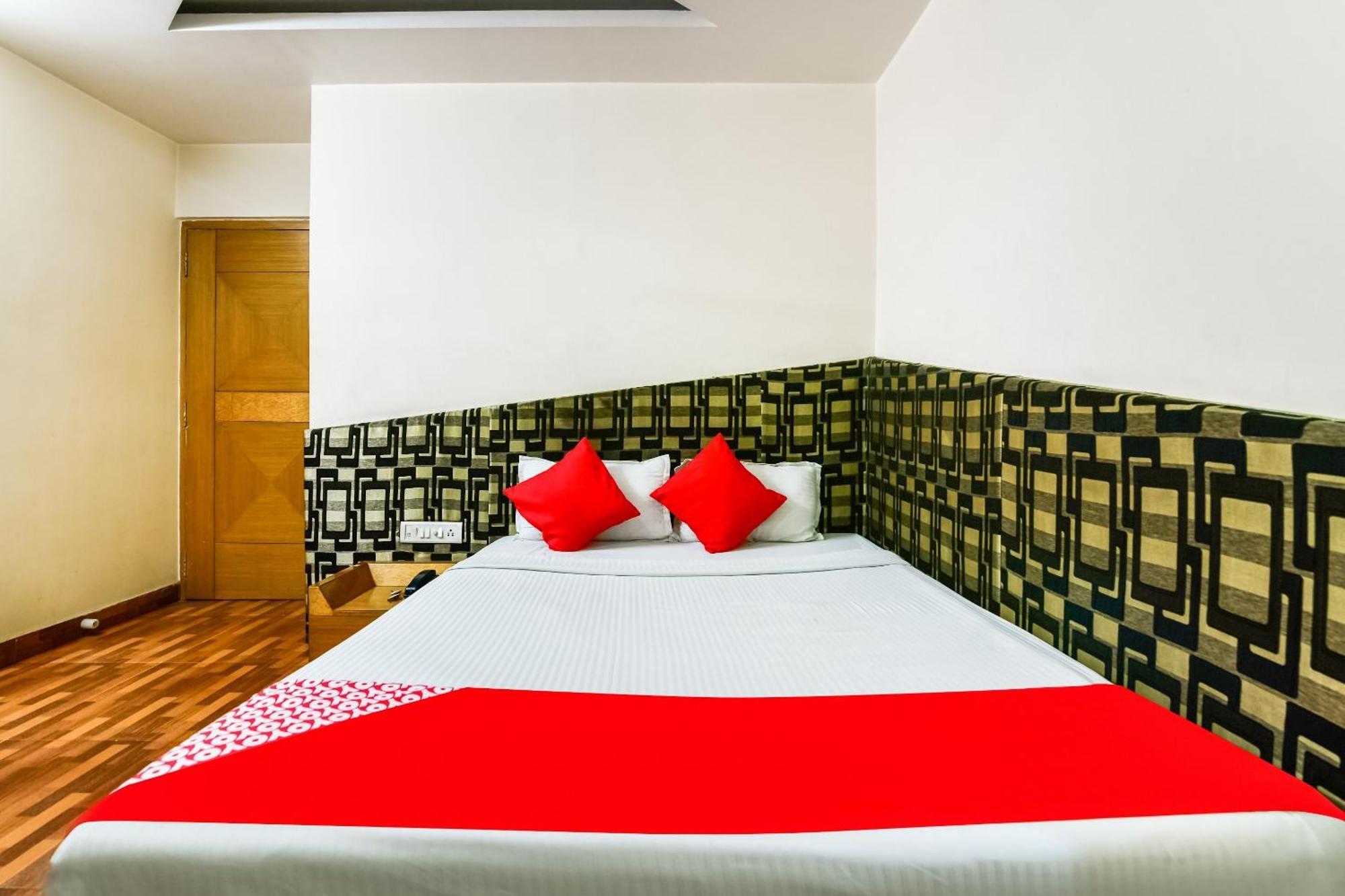 Hotel O All Seasons Jamshedpur Esterno foto