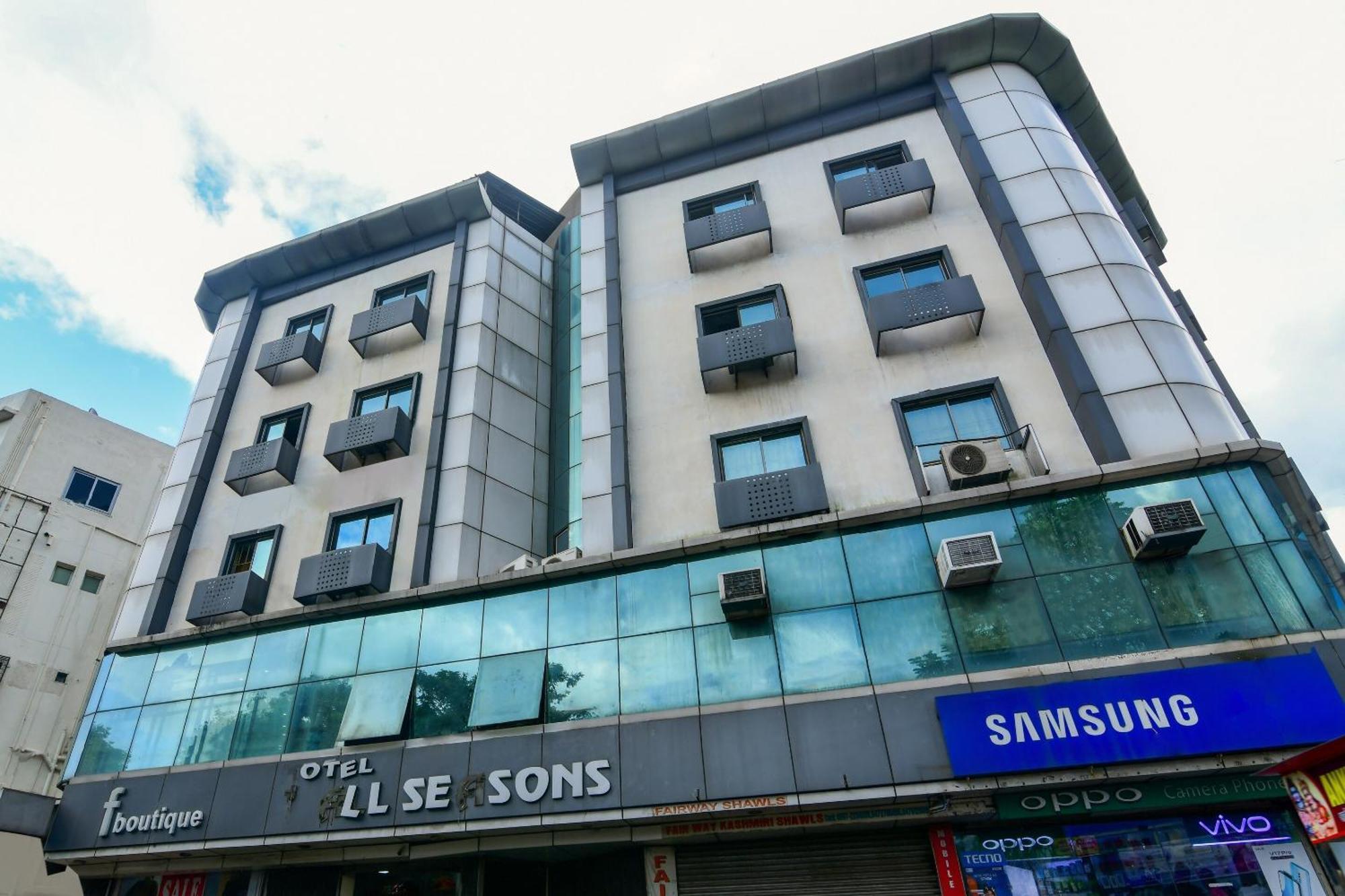 Hotel O All Seasons Jamshedpur Esterno foto